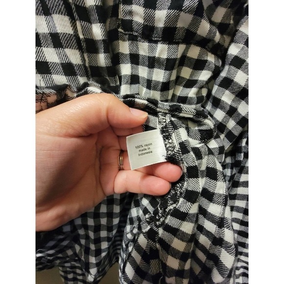 Lane Bryant Plaid Long Sleeve Button Up Size 14/16 - Picture 3 of 5